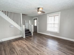2360 Los Angeles Ave, Pittsburgh, PA 15216