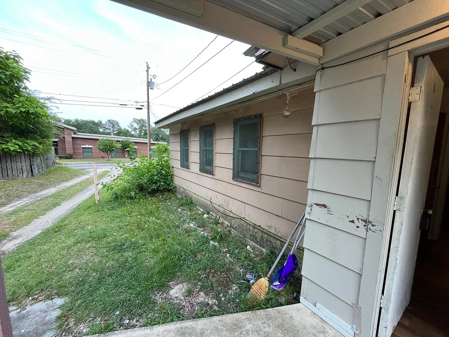 2 bed, 850 sqft, $850 — Photo 2