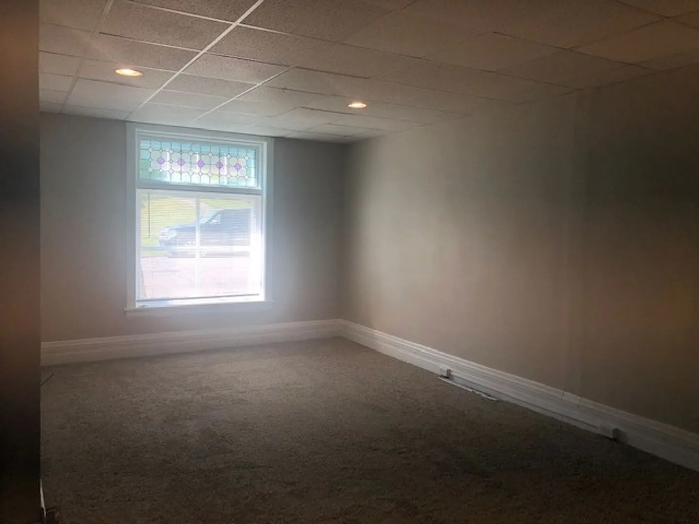 Duluth MN - 4 Bed - 1 Bath — Photo 3