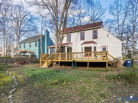 2nd image of 13607 Cradle Hill Rd