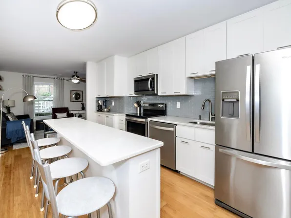 1320 S State St APT D, Raleigh, NC 27610