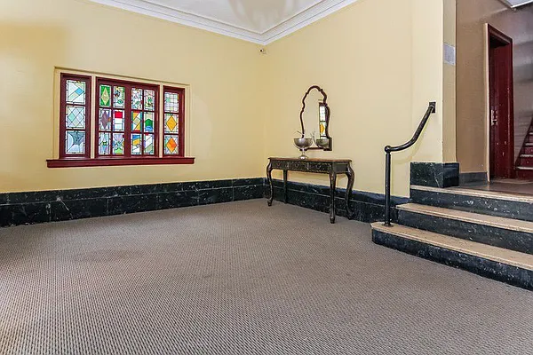 Rented by Level Group | media 8