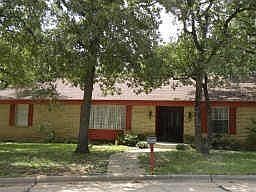 1st image of 2101 Stratford Dr
