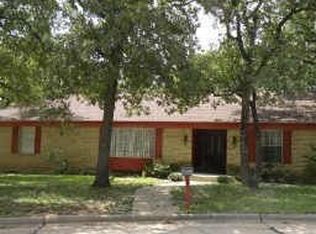 2101 Stratford Dr, Bedford, TX 76021