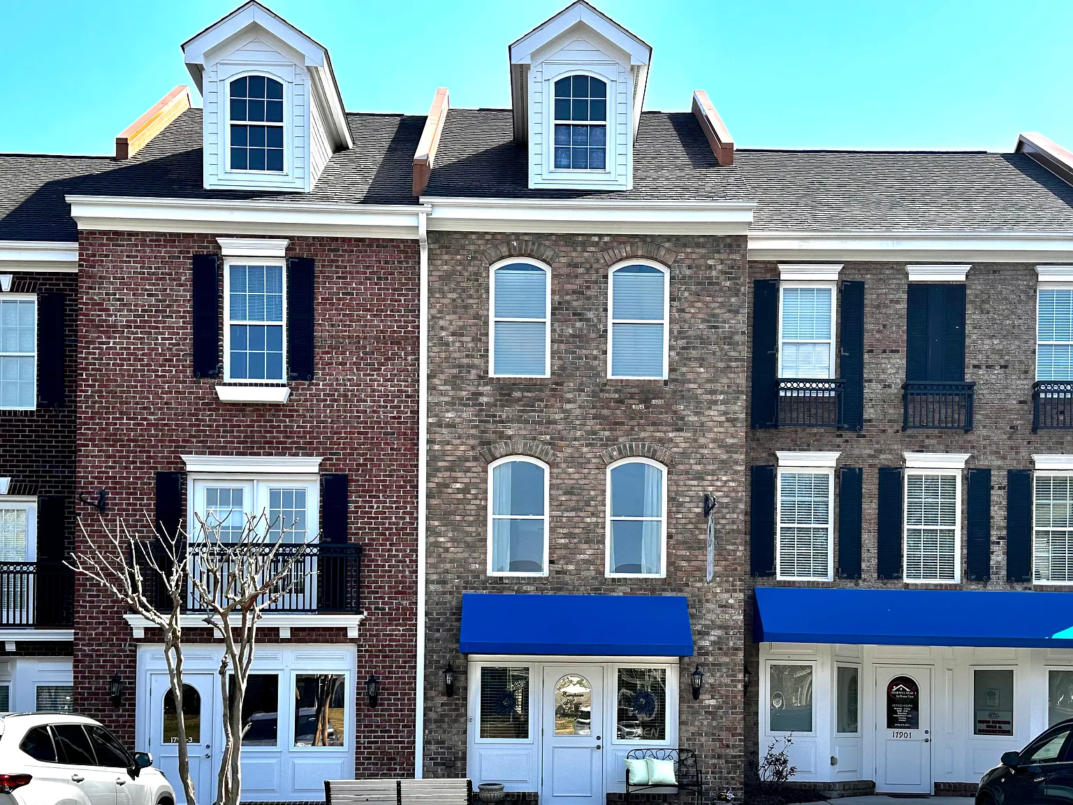 2 bed, 2.5 bath, 1184 sqft, $1,850 — Photo 1