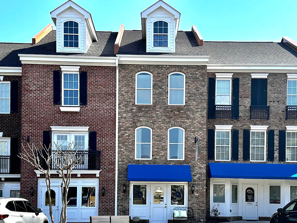 1790-2 Queen Anne