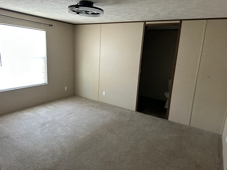 25 Odie Ln — Photo 4