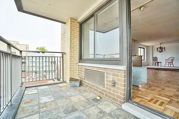 Sold by Get Listed! Get Sold! NYC | media 23