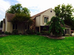 5108 Ashworth Rd, West Des Moines, IA 50266