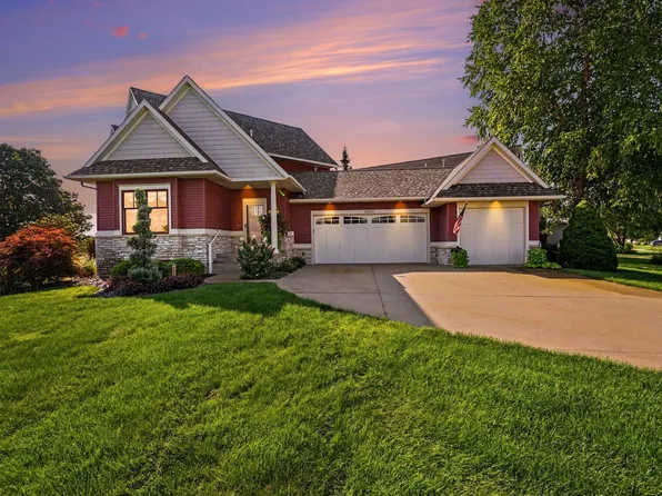 14161 Georgian Bay Dr, Holland, MI 49424