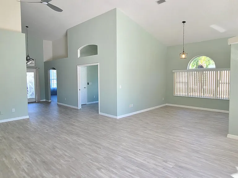 1224 Siesta Key Cir — Photo 13