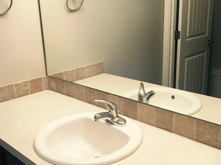 1420 - 1422 Marigold Dr. — Photo 25