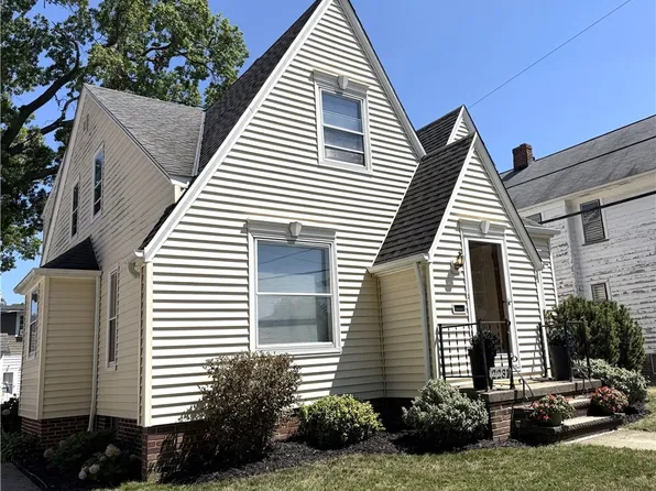 2231 Alger Rd, Lakewood, OH 44107