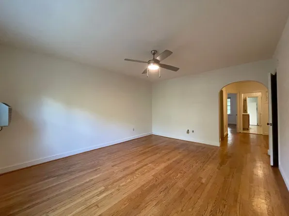 2618 41st St NW, 2618 41st St NW APT 3, Washington, DC 20007