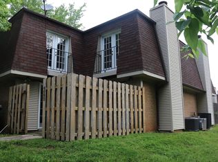 408 Darby Creek Rd APT D, Lexington, KY 40509