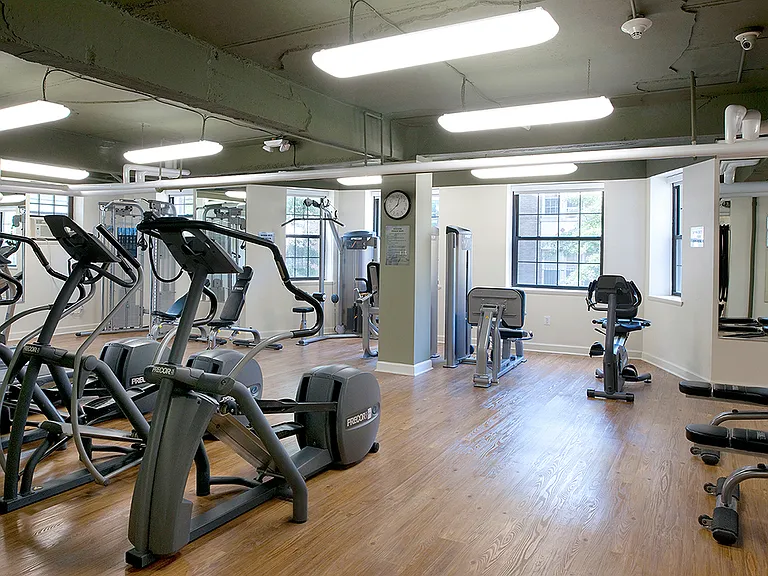 24/7 Fitness center