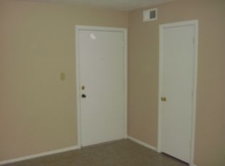 808 SW Mill St APT 301, Lees Summit, MO 64081