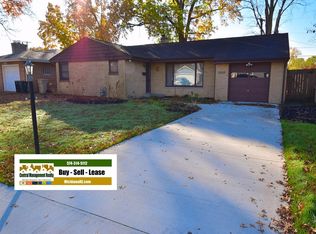 2008 Dorwood Dr, South Bend, IN 46617