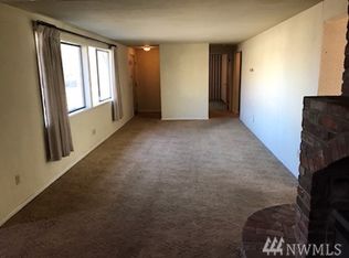 101 Esther Ave S, Brewster, WA 98812