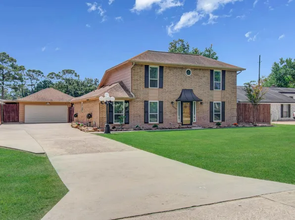 9834 Pinehurst St, Baytown, TX 77521