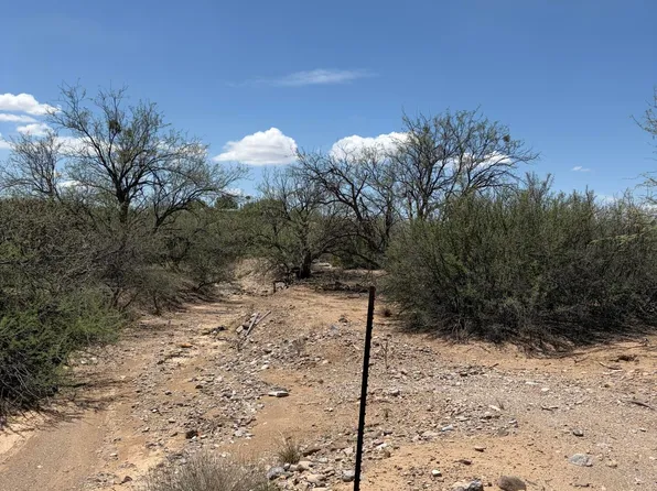 Calle Siete Rd, Green Valley, AZ 85622