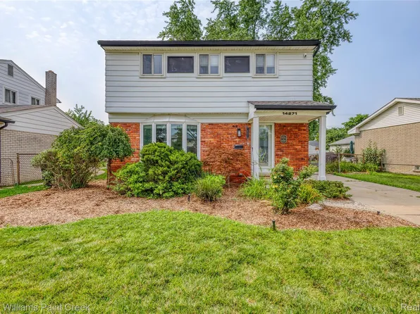14271 Elgin St, Oak Park, MI 48237