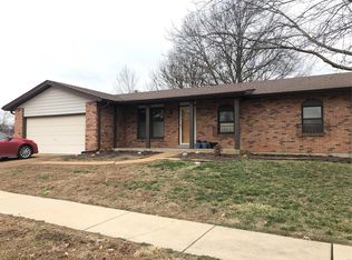 5765 Pierwood Dr, Saint Louis, MO 63129