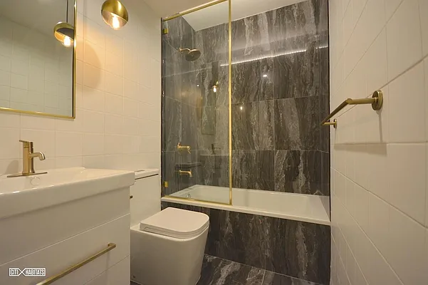 Rented by Citi Habitats | media 41