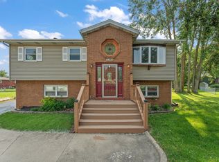 3461 Highland Ct, Crown Point, IN 46307