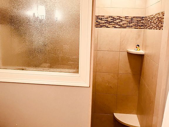 Recently renovated full bath