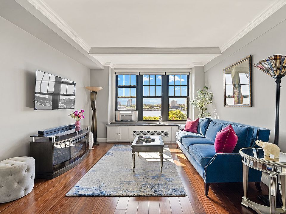 1st image of 33 Riverside Dr APT 9CA