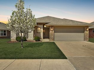 2929 NW 181st St, Edmond, OK 73012