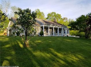 31 Partridge Run Dr, Winthrop, ME 04364