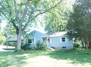 23 Landers St, South Hadley, MA 01075