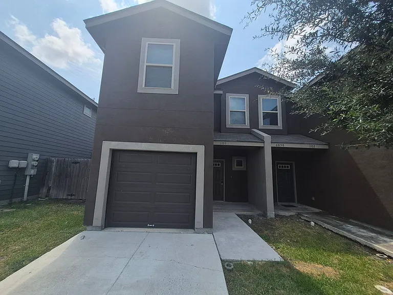 6858 Lakeview Dr #101 — Photo 1
