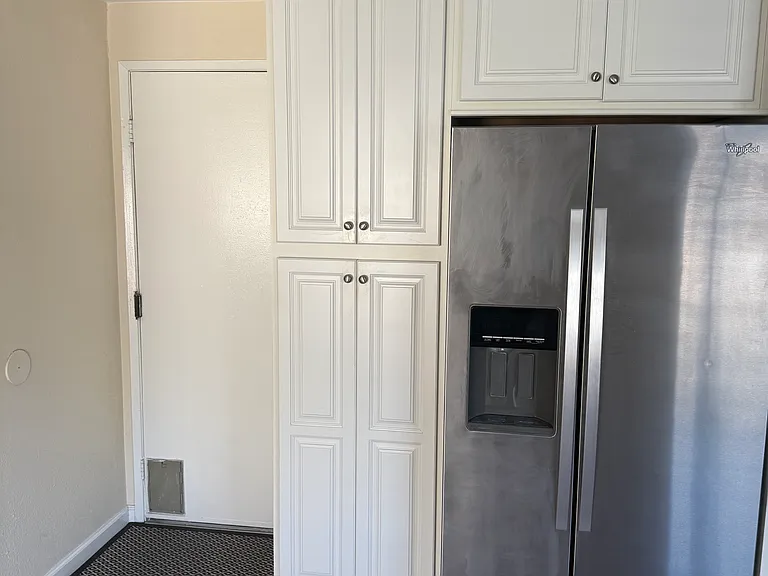 1612 Carmel Cir E — Photo 9
