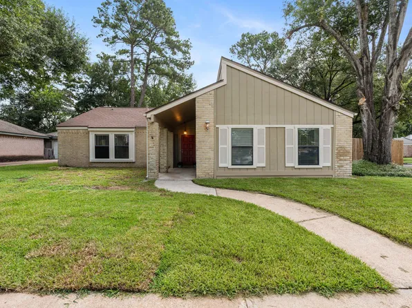 14923 Forest Lodge Ct, Houston, TX 77070