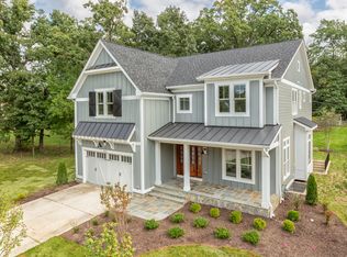 2223 Sandburg St, Dunn Loring, VA 22027