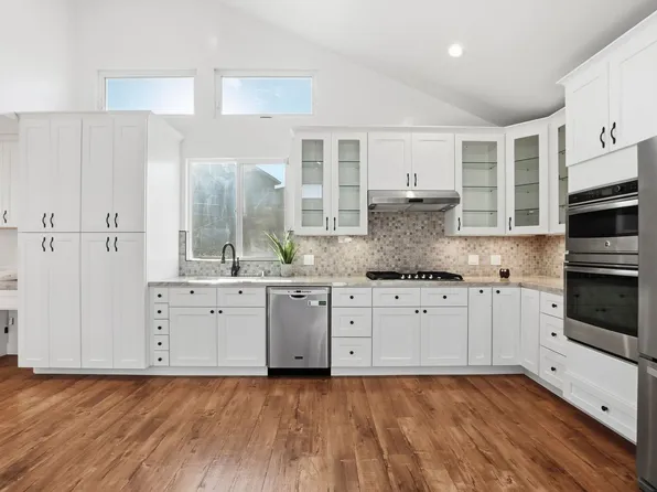4191 Combe Way, San Diego, CA 92122