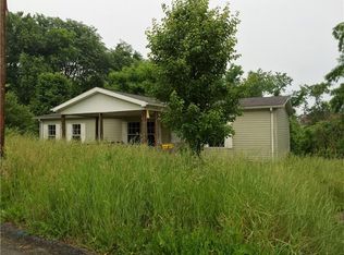 300 Pine St, Brownsville, PA 15417