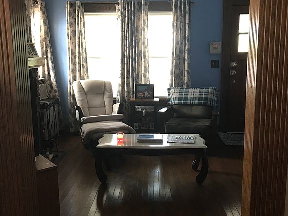 2nd image of 487 Union Ave