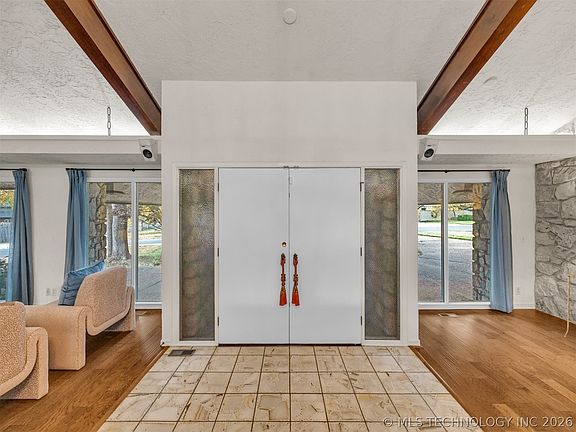 5th image of 3510 E 60th St