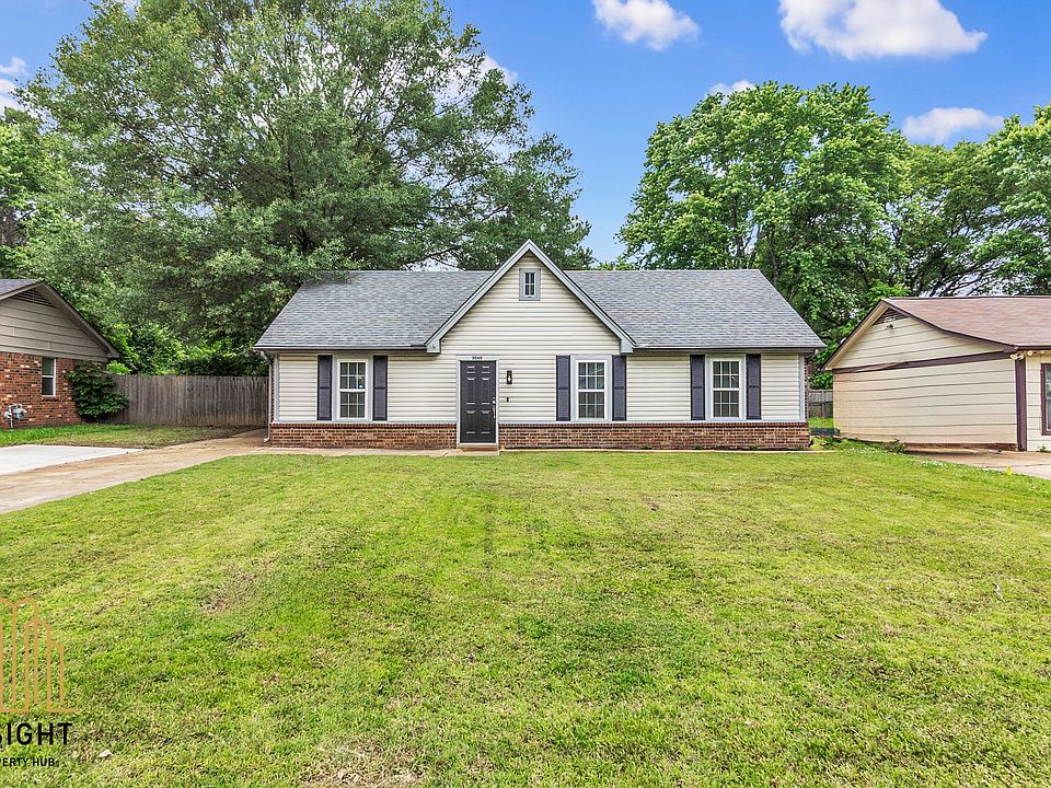 1st image of 3040 Fairmeadow Dr