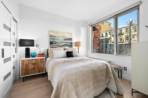 Sold by Christie's International Real Estate Group, LLC | media 9