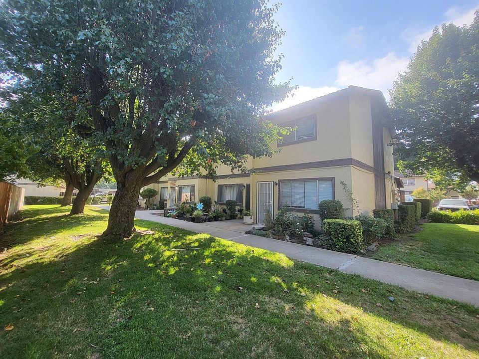 1st image of 7765 Ghirlanda Ct