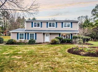 10 Whiting Rd, Framingham, MA 01701