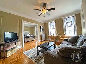 Rented by Realty 2000 Corp