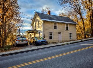 147 Jericho Rd, Richmond, VT 05477