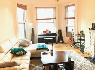 212 Commonwealth Ave APT 5, Boston, MA 02116