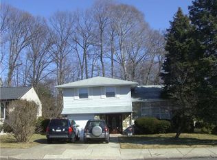 562 Remsen Rd, Philadelphia, PA 19115